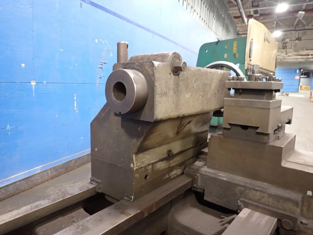 Clausing 41"/44" X 118" Trident 33" Gap Bed Lathe - Trident 33