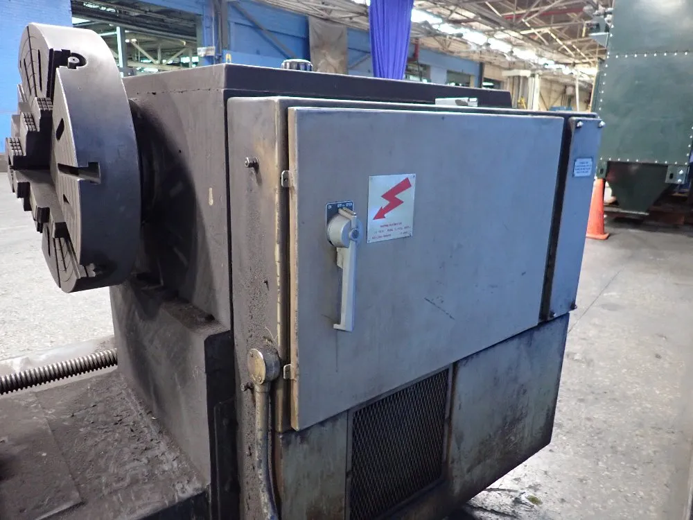 Clausing 41"/44" X 118" Trident 33" Gap Bed Lathe - Trident 33