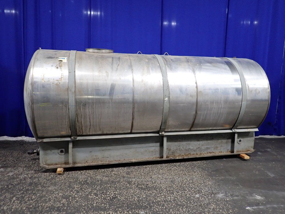 Aprox. 1300 Gallon S/s Tank
