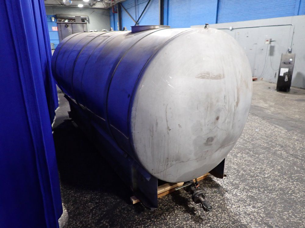 Aprox. 1300 Gallon S/s Tank