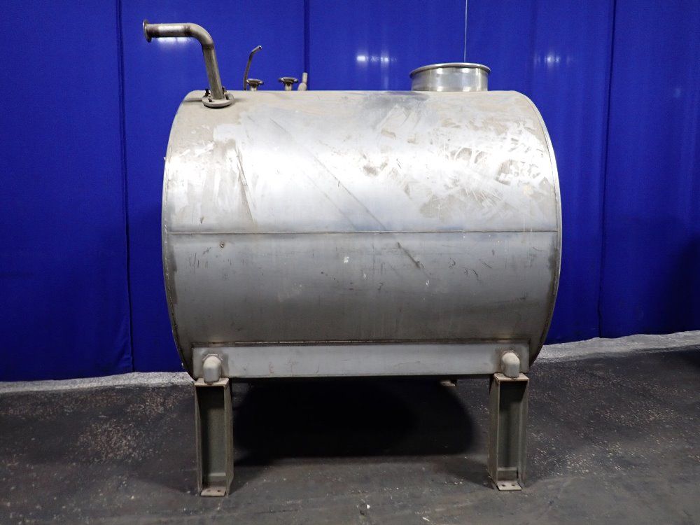 Aprox. 1100 Gallon S/s Tank
