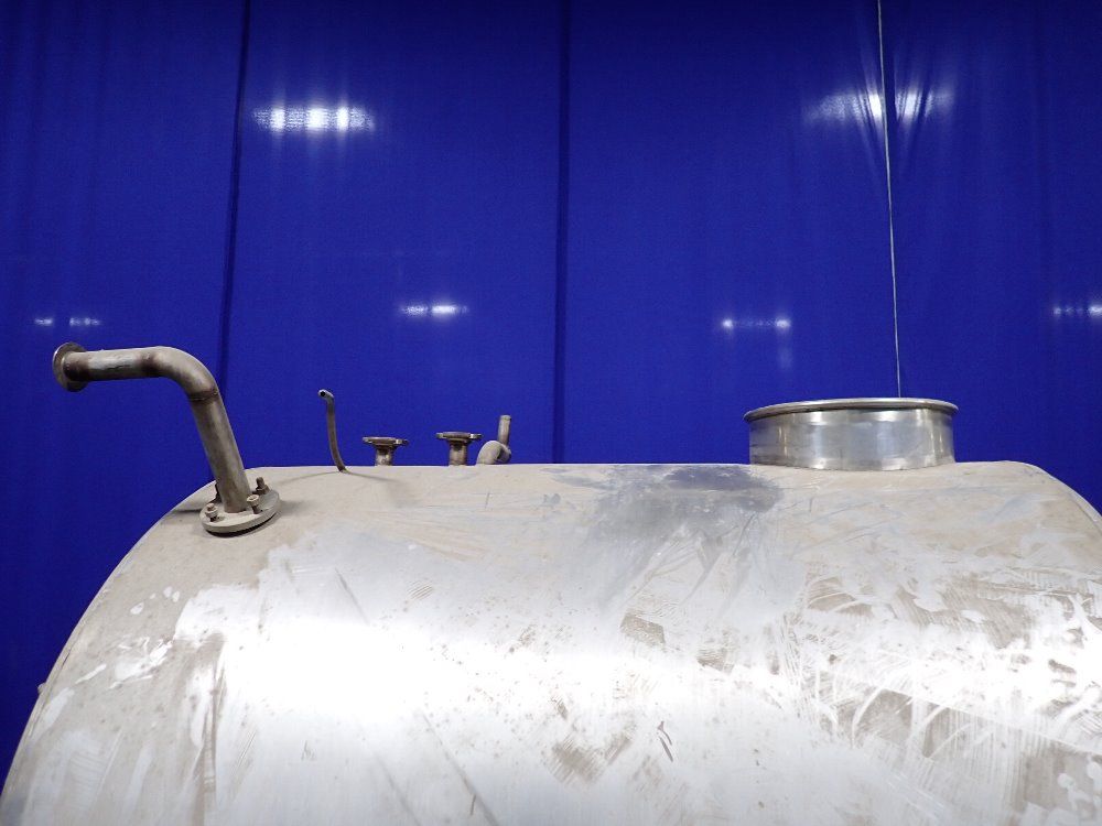 Aprox. 1100 Gallon S/s Tank