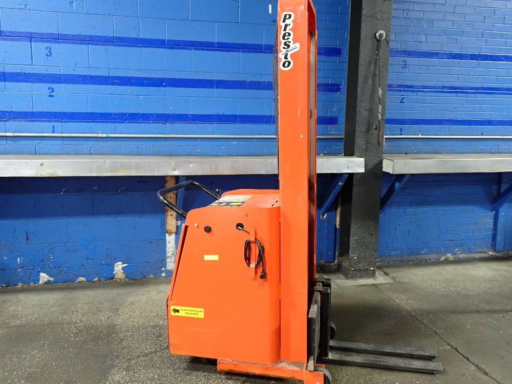 Presto Lifts Electric Forklift