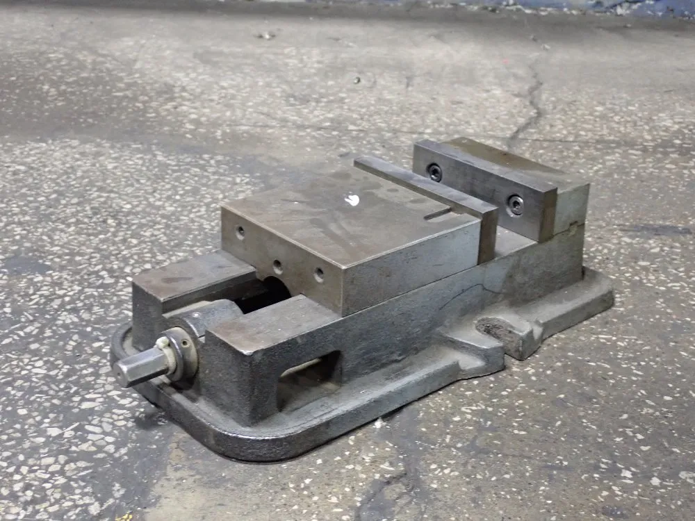 6" VISE