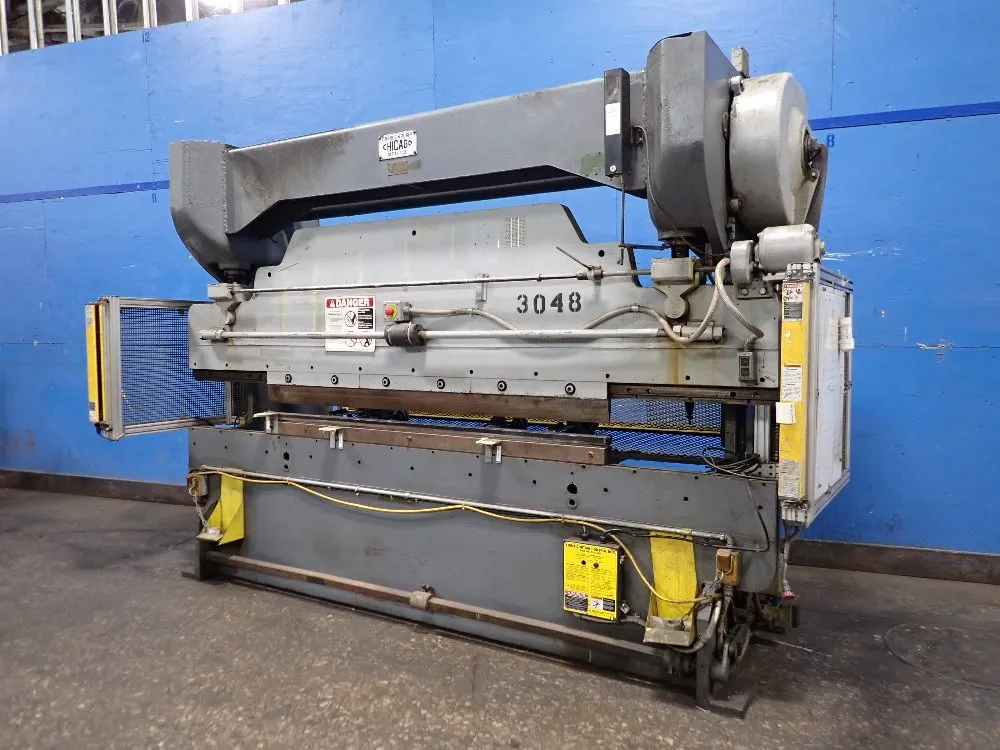 CHICAGO 8L10 PRESS BRAKE