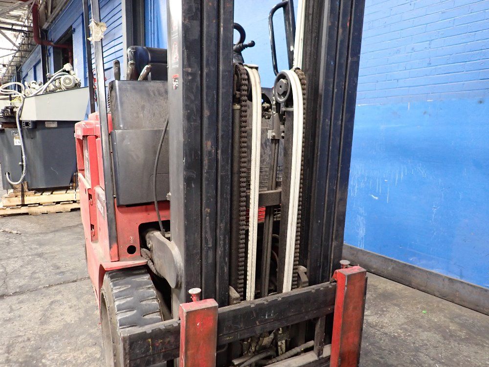 Raymond 4000 Lbs 4700c40 Electric Forklift - 4700c40