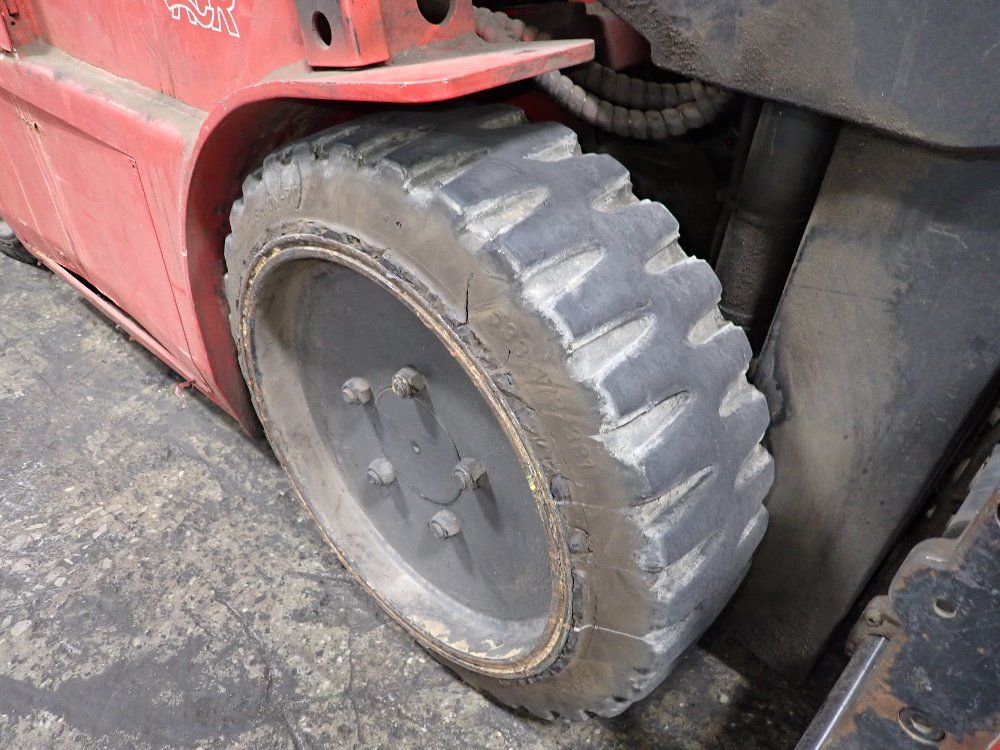 Raymond 4000 Lbs 4700c40 Electric Forklift - 4700c40