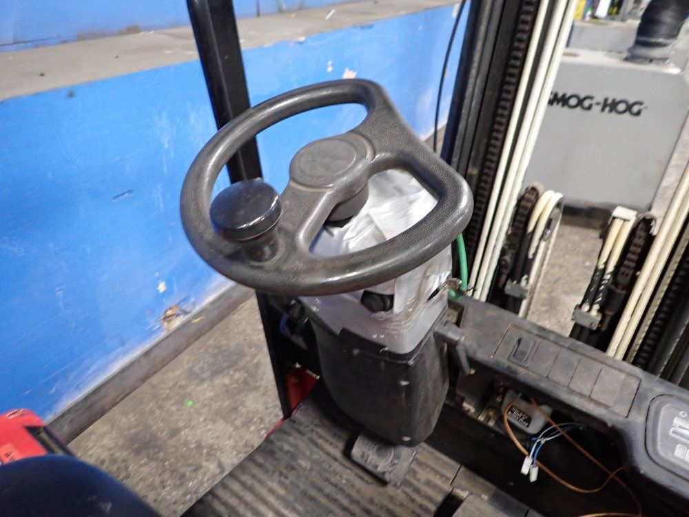 Raymond 4000 Lbs 4700c40 Electric Forklift - 4700c40