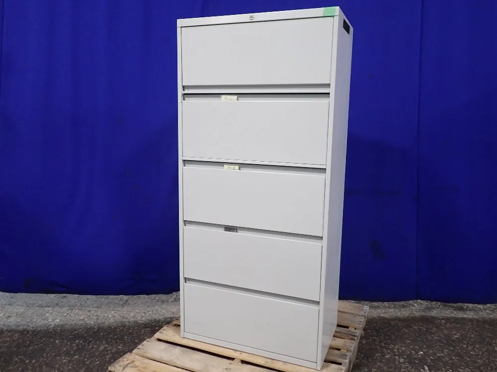 FILE CABINET