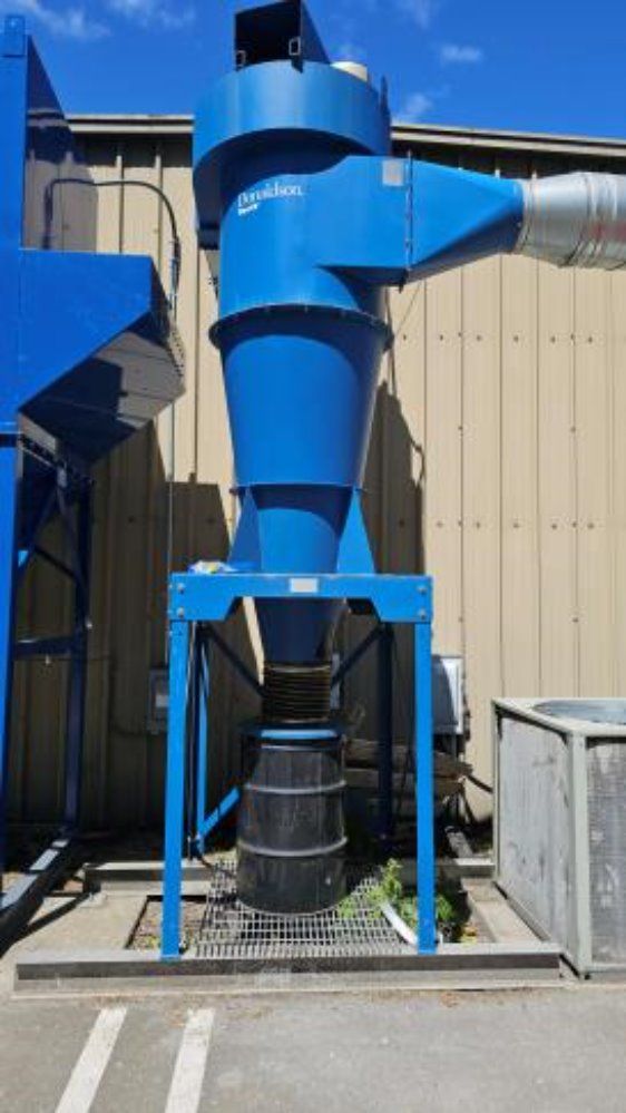 DUST COLLECTOR