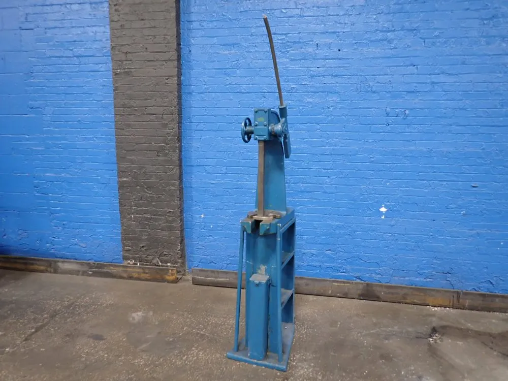 DAKE 1 1/2B ARBOR PRESS