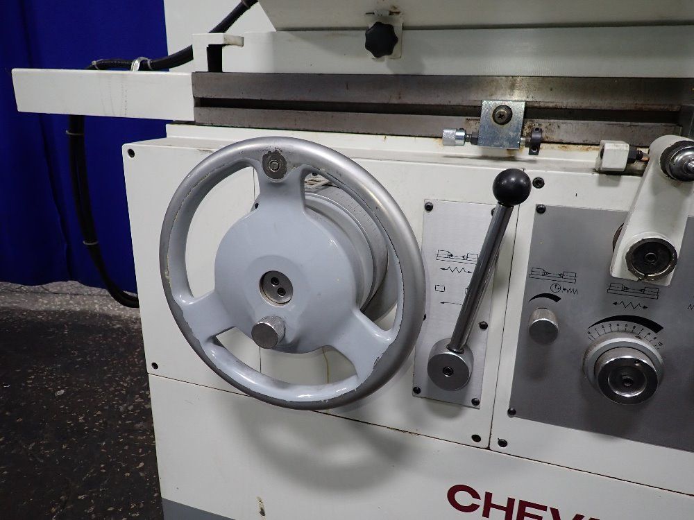 Falcon Chevalier 2004 Falcon Chevalier Cgp816 Cylindrical Grinder