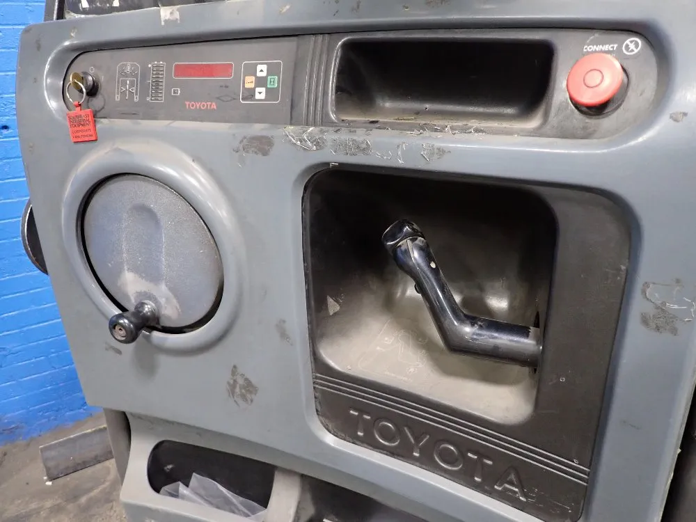 Toyota 3000 Lbs Order Picker - 6bpu15