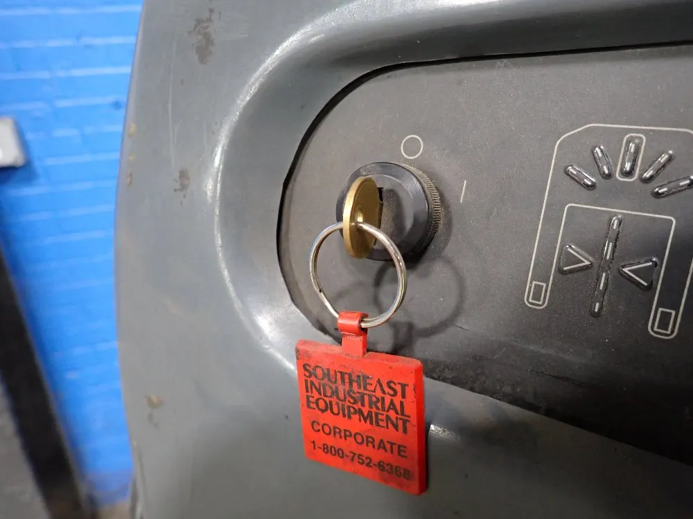 Toyota 3000 Lbs Order Picker - 6bpu15