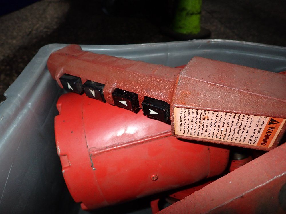 Dayton 1 Ton Electric Chain Hoist - 4zw17