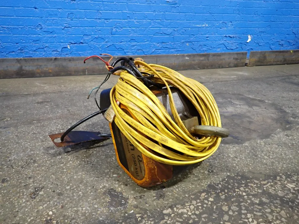 Ingersoll Rand 1/4 Ton Electric Chain Hoist