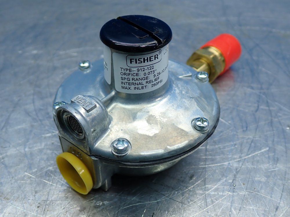 Fisher Outlet Pressure Range: 9.25-13in Wc (23-32 Mbar) 912-series Pressure Regulator - 912-122