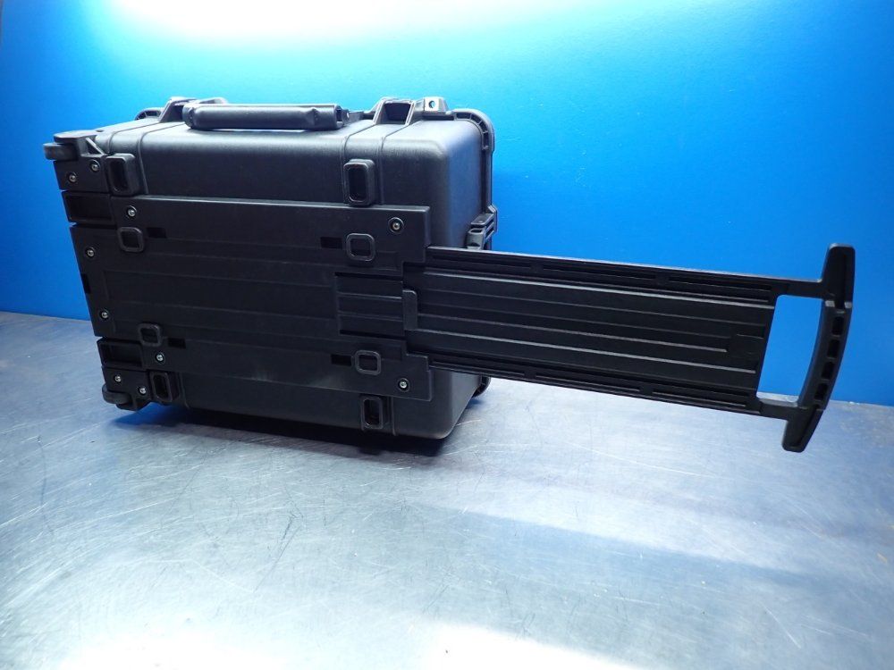Pelican 1560 Case With Foam - 1560