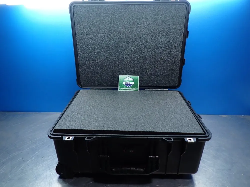 Pelican 1560 Case With Foam - 1560