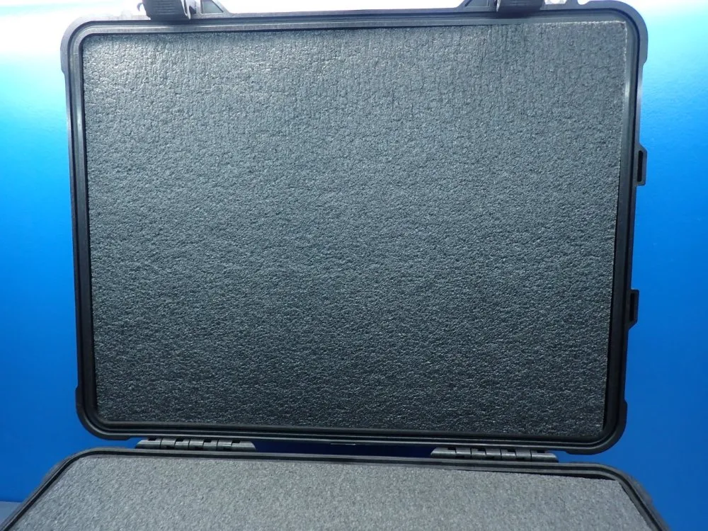 Pelican 1560 Case With Foam - 1560