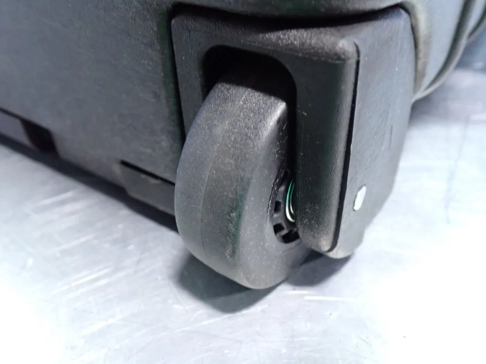 Pelican 1560 Case With Foam - 1560