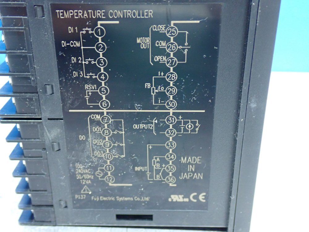 Fuji Pxg-series Temperature Controller - Pxg5vyy1-0vya1