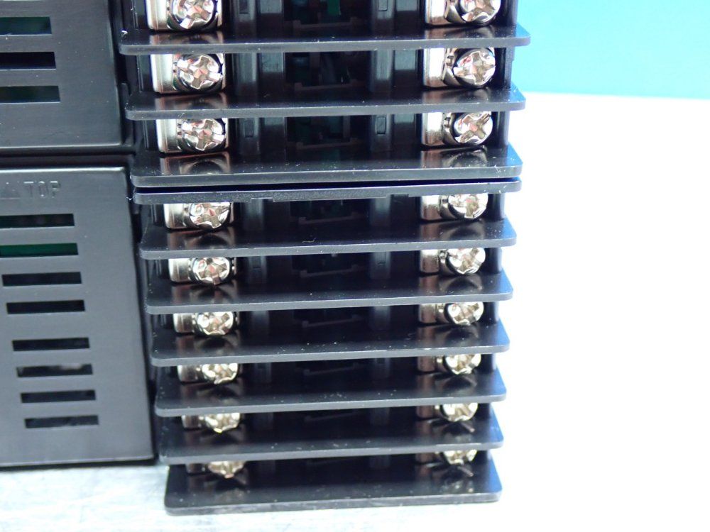 Fuji Digital Temperature Controller Unit Pxg-series - Pxg9ery1-0vya1