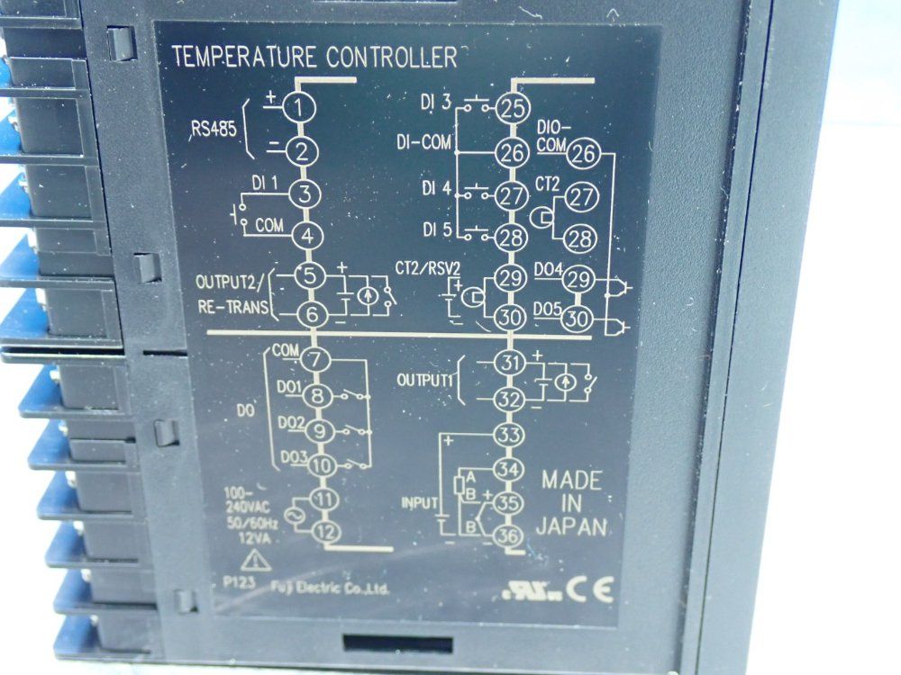 Fuji Pxg-series Digital Temperature Controller - Pxg5cyy1-0vya1