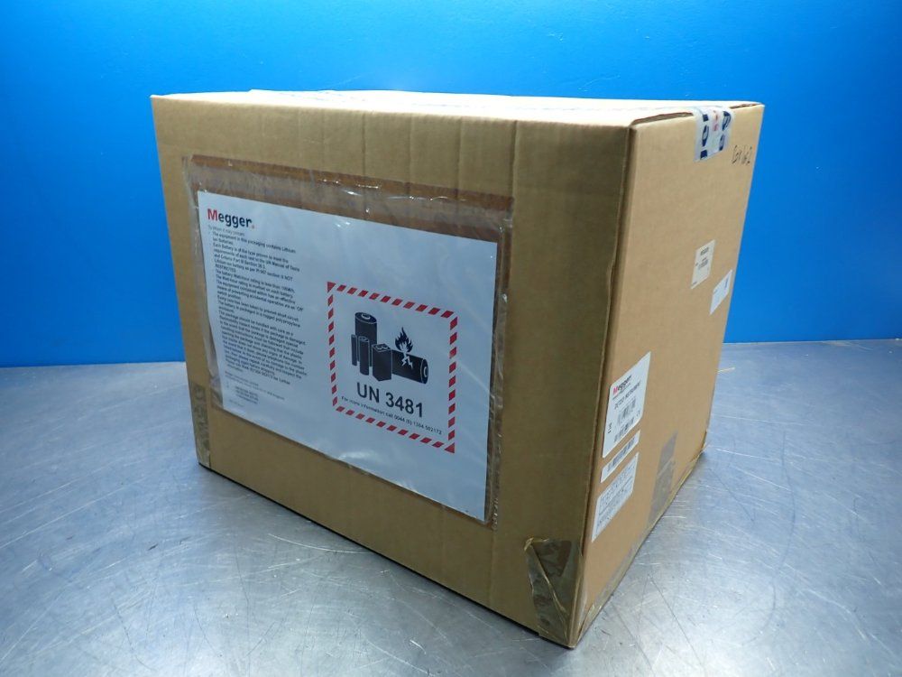 Megger Cat Iv 300v Measurement Rating Det2/3 Digital Ground Resistance Tester - 1008-969