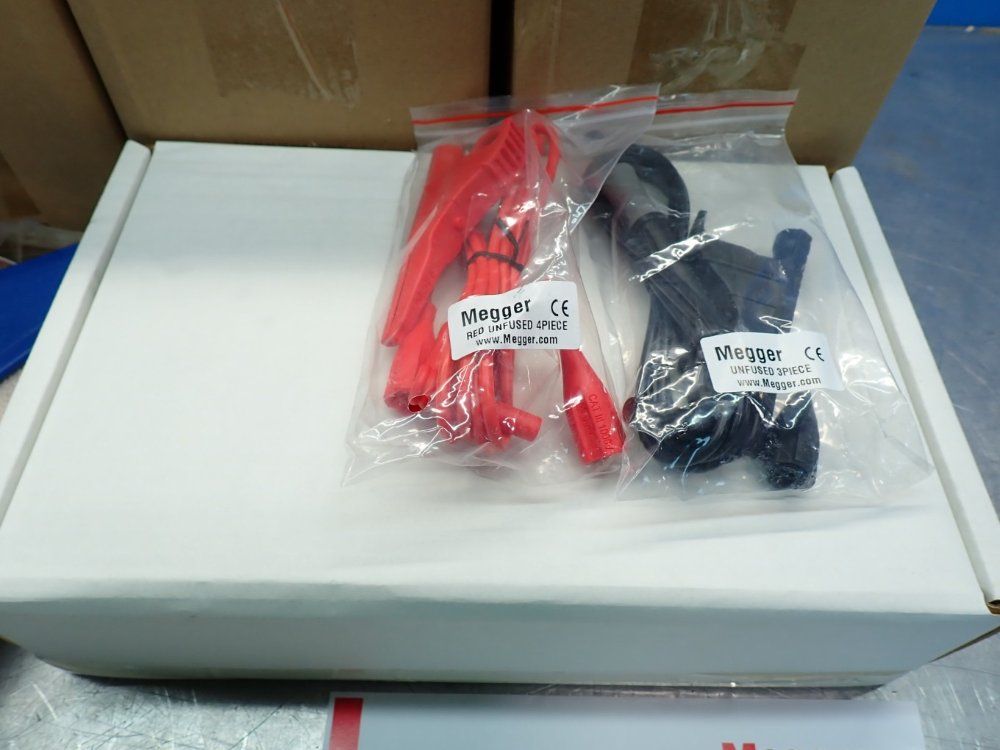 Megger Cat Iv 300v Measurement Rating Det2/3 Digital Ground Resistance Tester - 1008-969