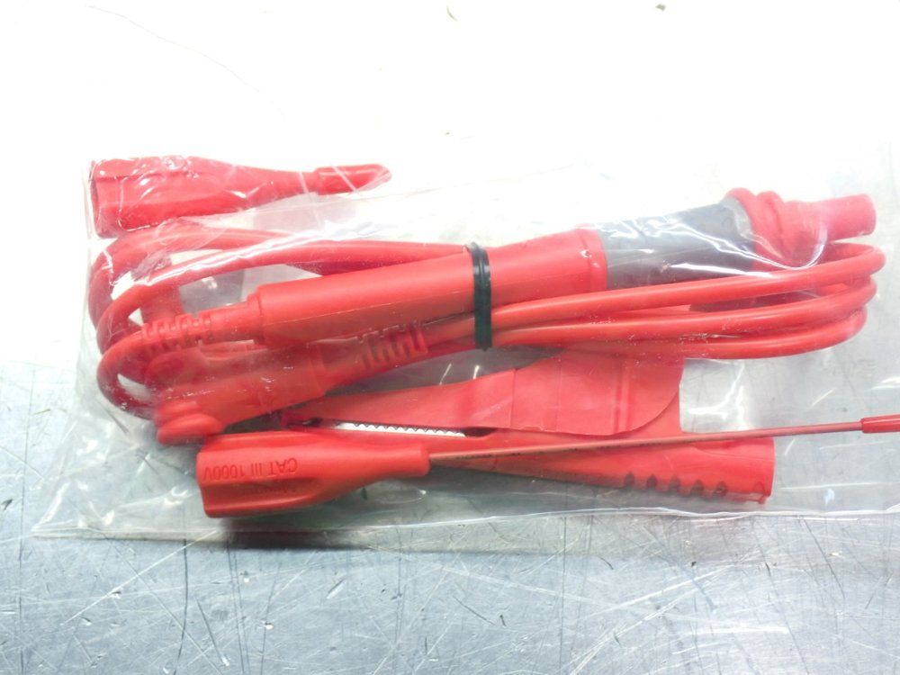 Megger Cat Iv 300v Measurement Rating Det2/3 Digital Ground Resistance Tester - 1008-969