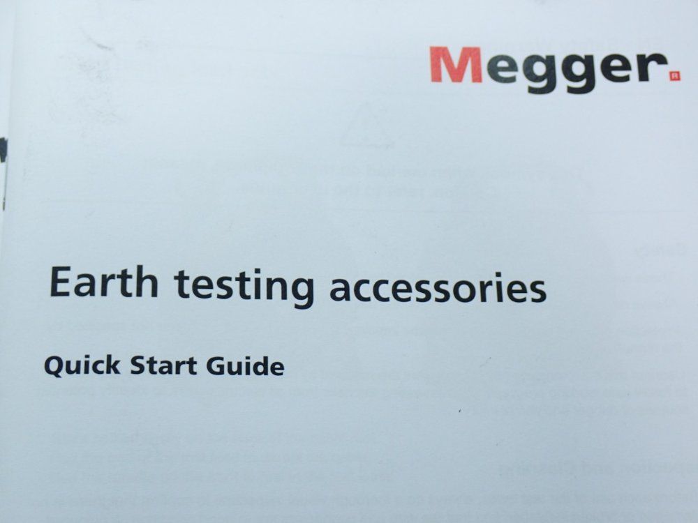 Megger Cat Iv 300v Measurement Rating Det2/3 Digital Ground Resistance Tester - 1008-969