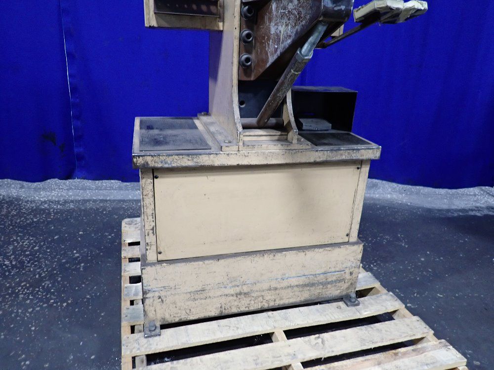 Haeger 6 Ton Hp6-b Insertion Press - Hp6-b