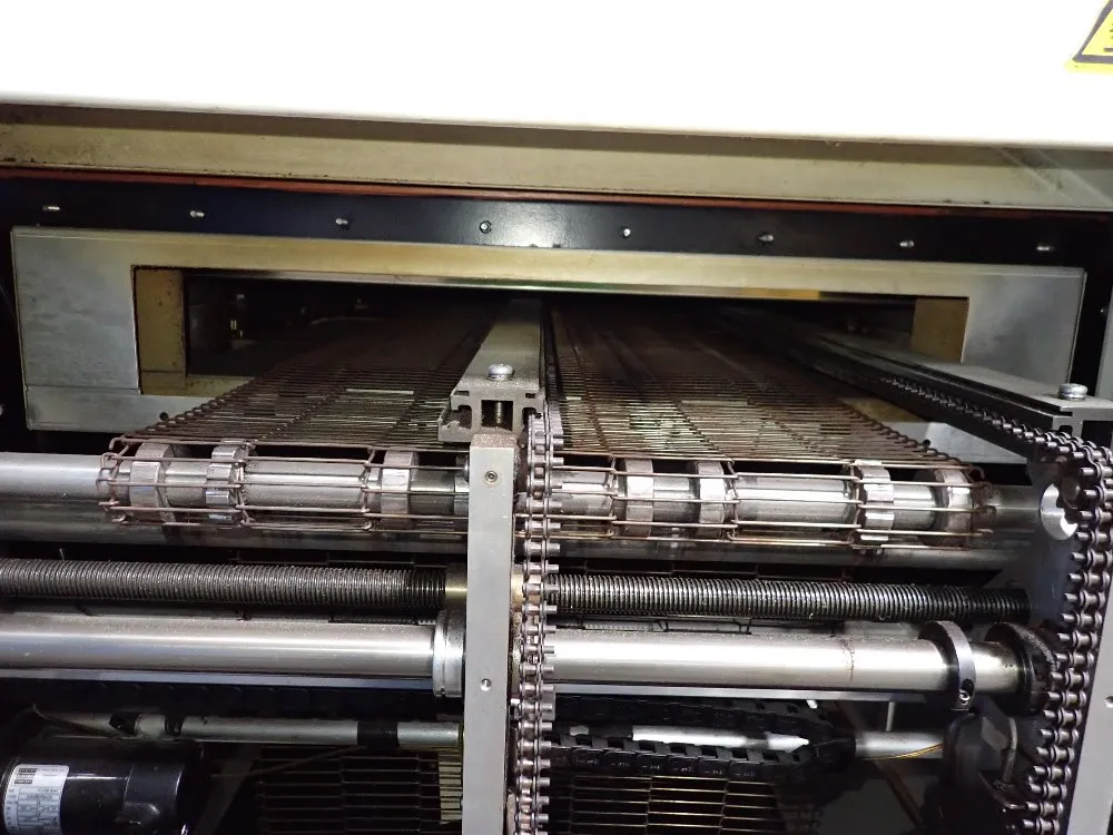 Btu International 350°c 2004 Btu International Pyramax98a Reflow Oven - Pyramax98a