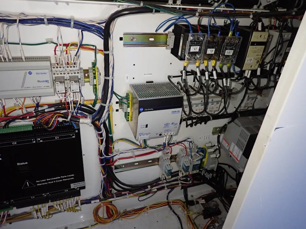 Btu International 350°c 2004 Btu International Pyramax98a Reflow Oven - Pyramax98a