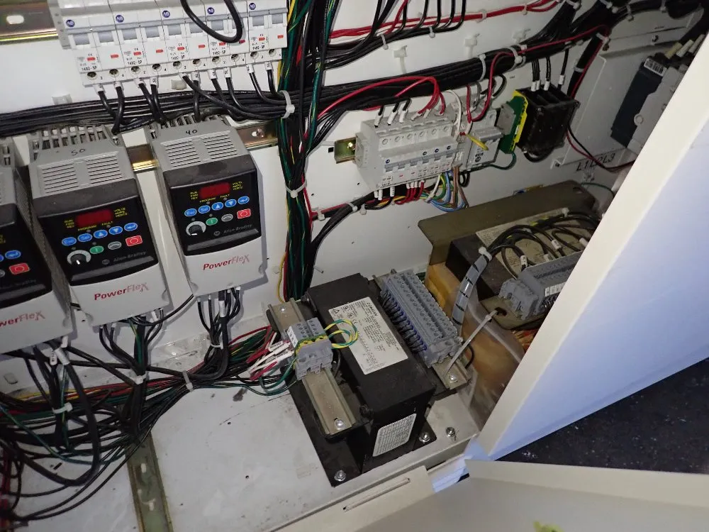 Btu International 350°c 2004 Btu International Pyramax98a Reflow Oven - Pyramax98a