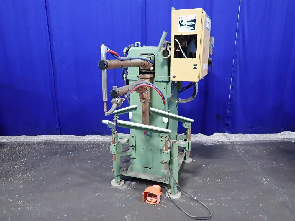 SPOT WELDER