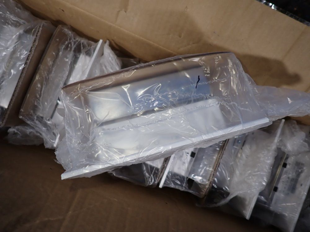 Hart & Cooley 8"x8" Air Grille Vents - 610634