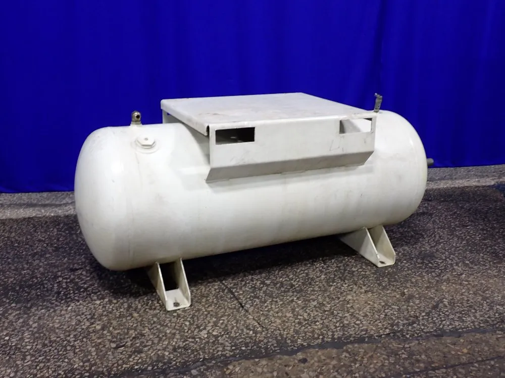 AIR TANK