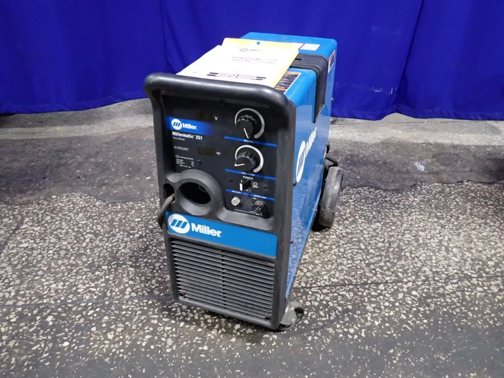 WELDER
