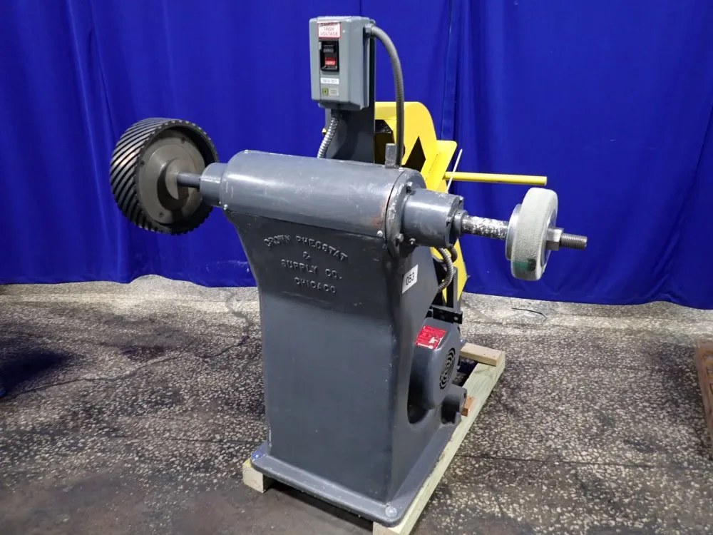 PEDESTAL GRINDER