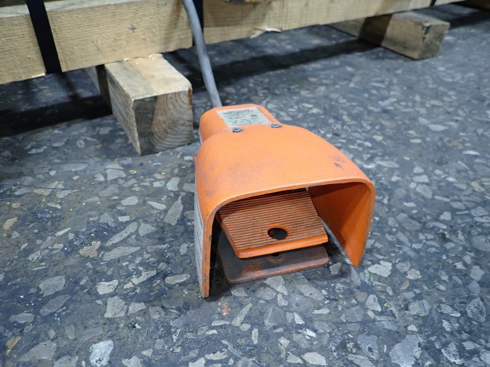 Pressotechnik 50 Ton Hydraulic Press - Pcg-50