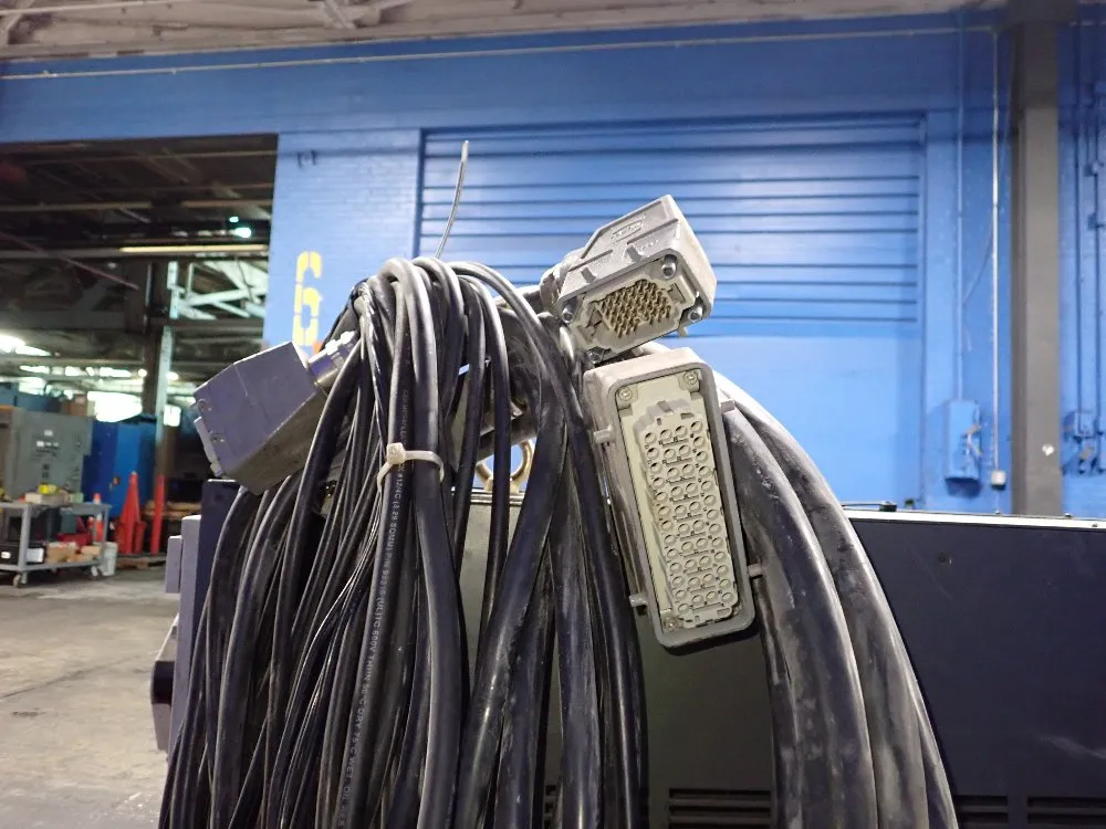 Fanuc 2004 Fanuc M-710ib 70t Robot - M-710ib 70t