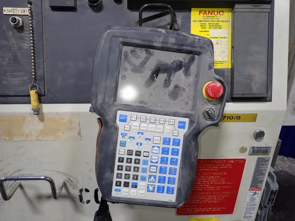 Fanuc 2004 Fanuc M-710ib 70t Robot - M-710ib 70t