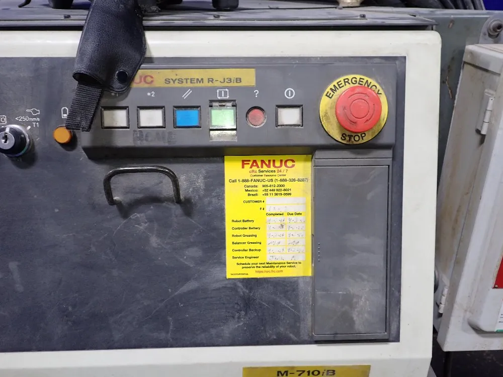 Fanuc 2004 Fanuc M-710ib 70t Robot - M-710ib 70t