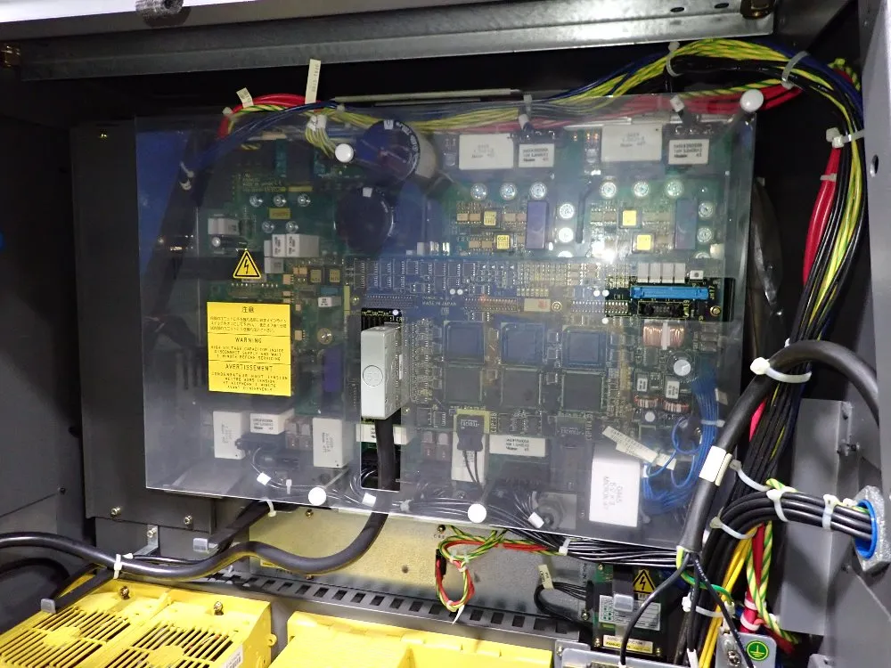 Fanuc 2004 Fanuc M-710ib 70t Robot - M-710ib 70t