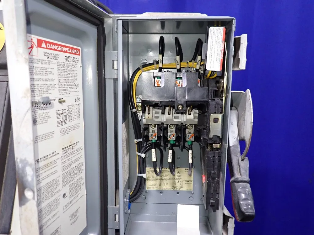 Fanuc 2004 Fanuc M-710ib 70t Robot - M-710ib 70t