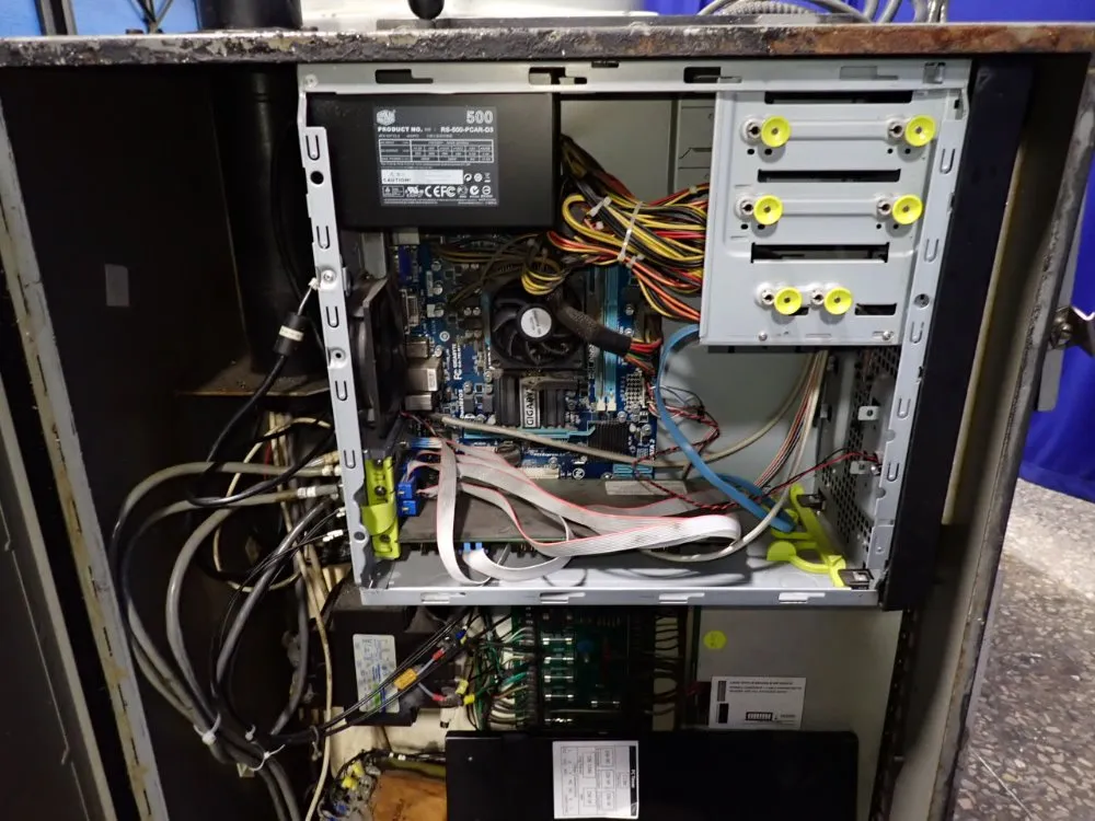 Vectrax 49"x9" Vertical Mill - Gs-16v