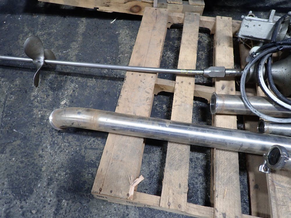 Aprox. 500 Gallon S/s Jacketed Mixer