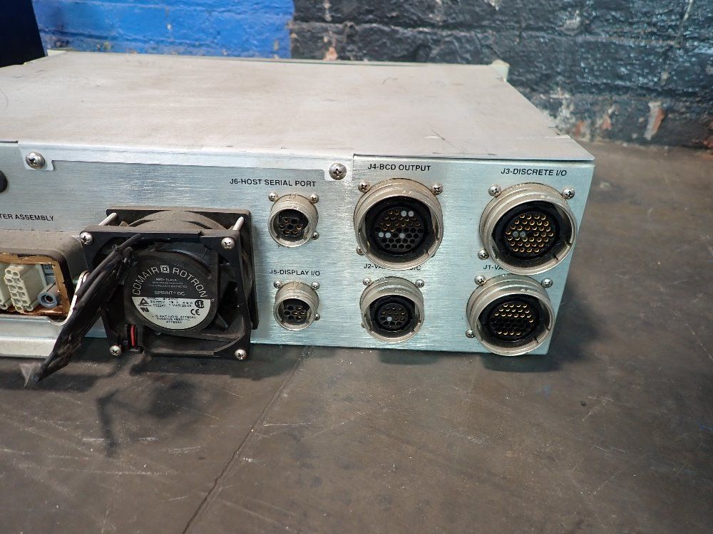 Varian Leak Detector - 990 Dcldii